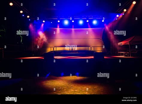 Event Stage Lighting Location Stock Photo Alamy