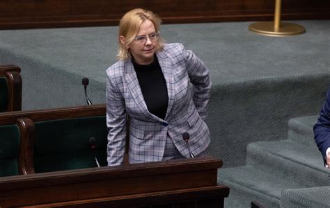 Anna Moskwa Do Ke Trzeba Zmniejszy Ceny Gazu Dla Firm