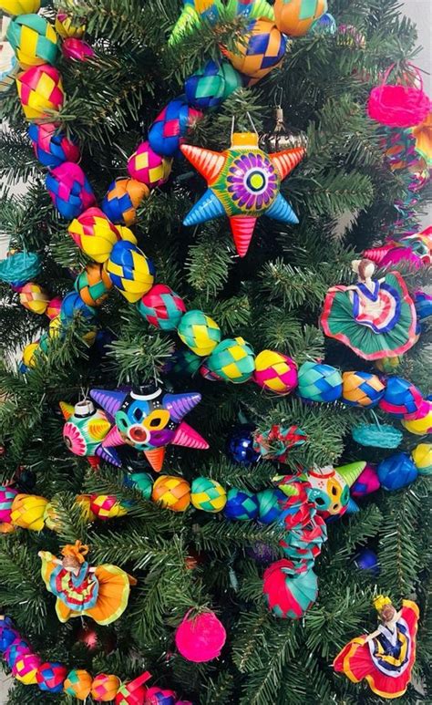 Pin By Melissa Jacobson On Mrxican Christmas Mexico Christmas