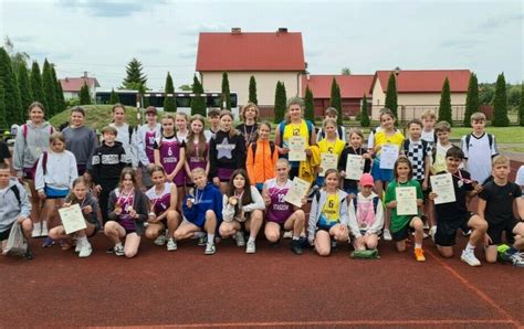 Powiatowe Indywidualne Zawody w Lekkiej Atletyce dziewcząt i chłopców z