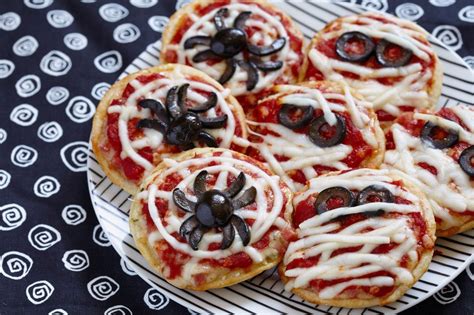 Przepis Na Straszne Mini Pizze Na Halloween Zobacz Jak Zrobi