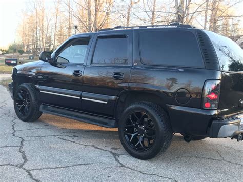 2003 Chevrolet Tahoe Slightly Aggressive Stock Custom Offsets