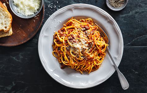 Spaghetti Bolognese recipe | GoodTo