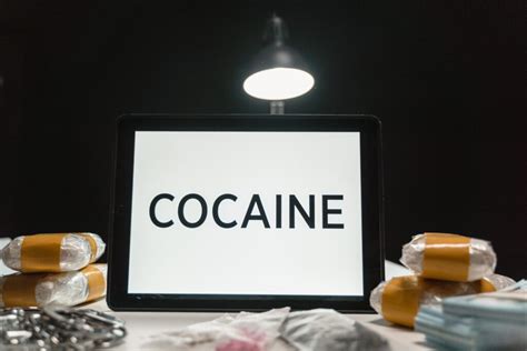 Everything you need to know about cocaine and the body - Virtual ...