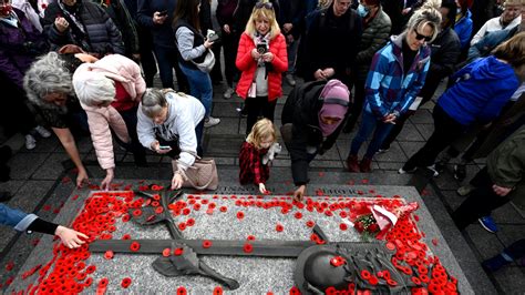 Remembrance Day marked at ceremonies across the country | CTV News