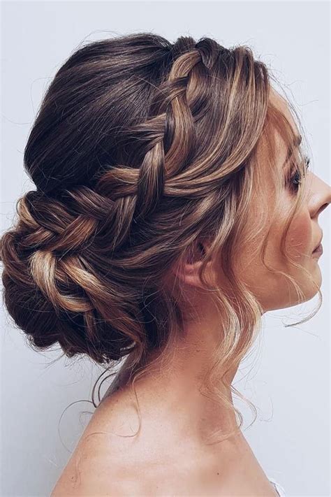 Perfect Wedding Hairstyles For Medium Hair In Medium Hair