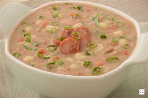 Caldo de feijão 7 receitas fáceis e muito cremosas Guia da Cozinha