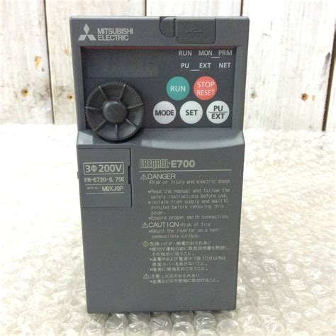 傷や汚れありAH 1958送料無料 中古品 MITSUBISHI 三菱電機 インバータ FR E720 0 75Kの落札情報詳細