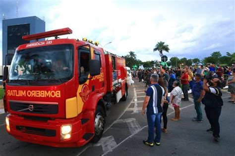 Maguito Vilela Recebe Homenagem Salva De Tiros Em Goi Nia Metr Poles