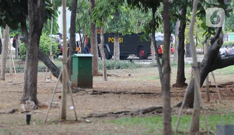 FOTO Suasana Monas Usai Ledakan Foto Liputan6