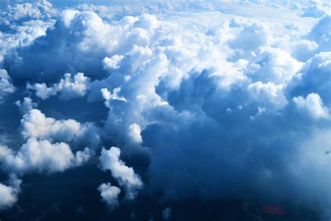 Fluffy Clouds Wallpapers - Top Free Fluffy Clouds Backgrounds - WallpaperAccess