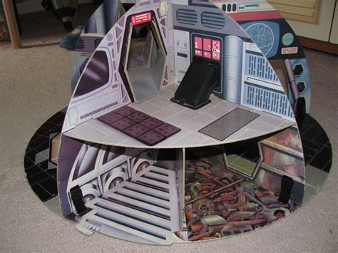 Original Star Wars: Vintage Star Wars cardboard Death Star Play Centre