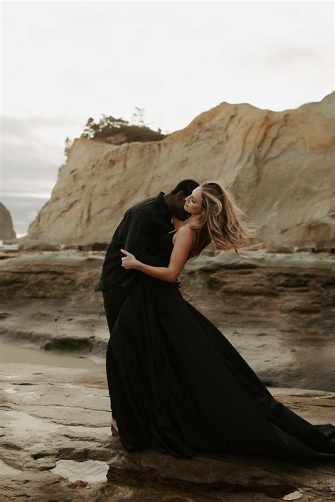 Moody Cape Kiwanda Elopement Shoot In Black Rose Williams Gowna B