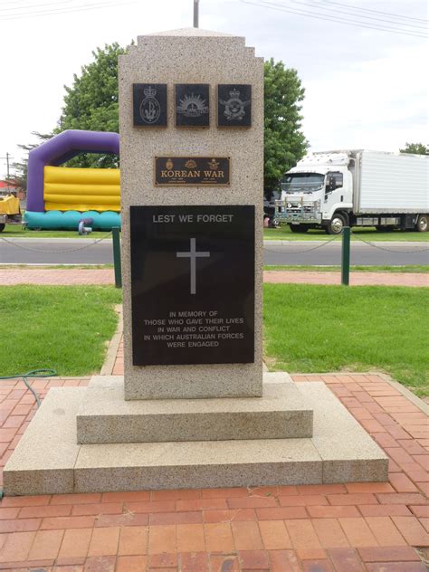 Robinvale War Memorial Places Of Pride