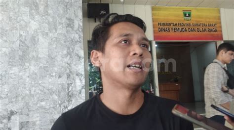 Atlet Peraih Medali Pon Papua Desak Dispora Sumbar Cairkan Dana