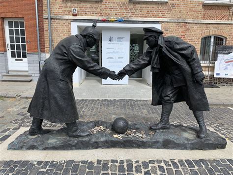 The Christmas Truce Of 1914 — Historic War Tours