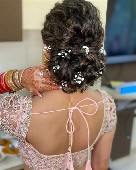 Hairstyle For Lehenga 20 Modern Curly And Bridal Lehenga Hairstyles