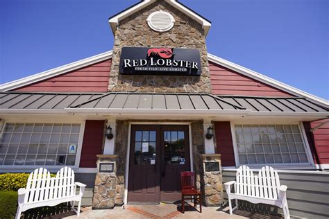 Red Lobster Abruptly Closes Dozens Of Its Restaurants Across Us