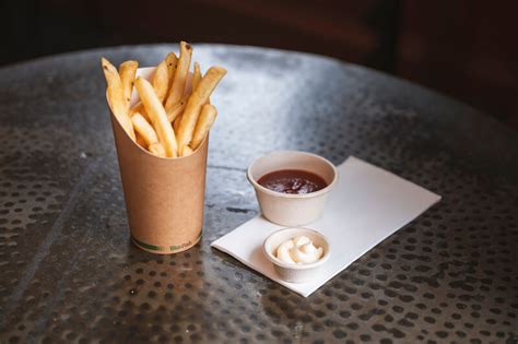 Chip Cups Versatile Solutions For Sustainable Casual Dining