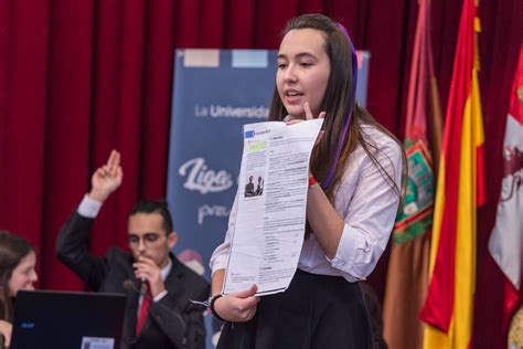 Aequitas Gana La Final De La Liga De Debate Preuniversitaria