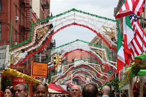 The Annual Feast Of San Gennaro Is Underway In Little Italy 77 Wabc