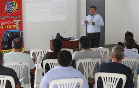 SUTRAN PERÚ on Twitter TrabajandoPorTuSeguridad I En Barranca la