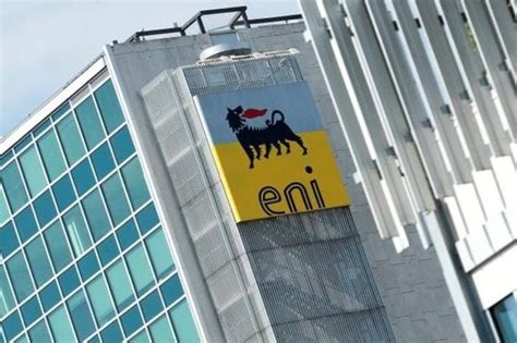 Eni cède une partie de ses participations à Snam dans les gazoducs