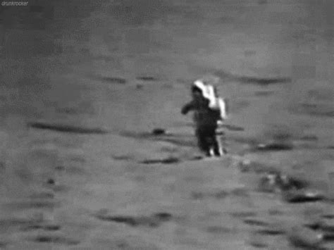 Man On The Moon Space GIF - Find & Share on GIPHY