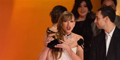 Taylor Swift Sets New Record With Album of the Year Victory for ...