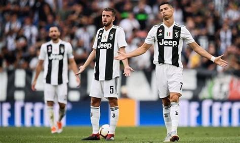 Pjanic Vuole La Champions Per Le Punizioni C Anche Cr Leggi L