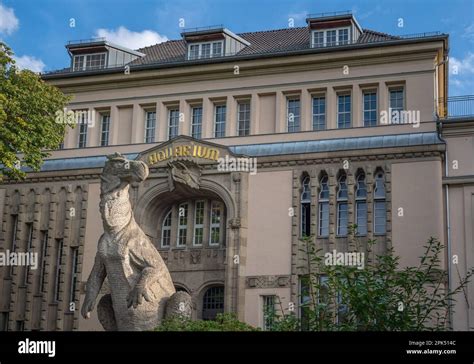 Berlin Aquarium at Berlin Zoo - Berlin, Germany Stock Photo - Alamy