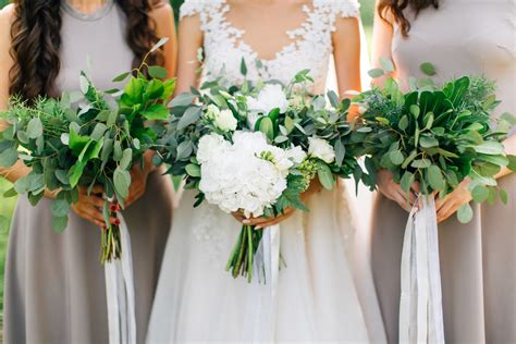 20 Unique Bridesmaid Flowers + Design Trends for Each Season | ProFlowers