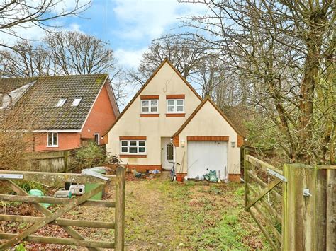 4 Bed Detached House For Sale In Sandy Lane Fakenham Nr21 £400000