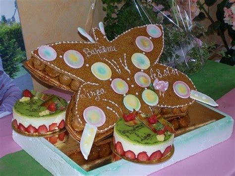 Piece Montee Bapteme Fille Papillon Le Specialiste Des Desserts De