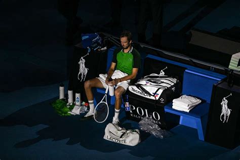 Open De Australia Medvedev Elogia A Sinner Tras La Remontada Del