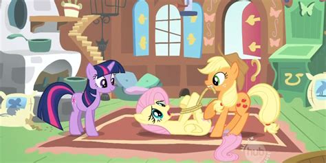 Safe Screencap Character Applejack Character Fluttershy