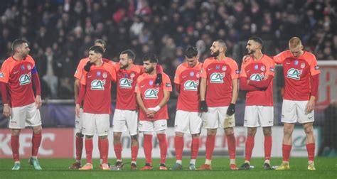 Rouen Valenciennes Les Compos Officielles