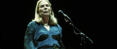 Joni Mitchell Removes Spotify Music To Stand With Neil Young