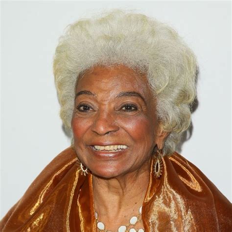 The Answer On Twitter NICHELLE NICHOLS Primeira Protagonista