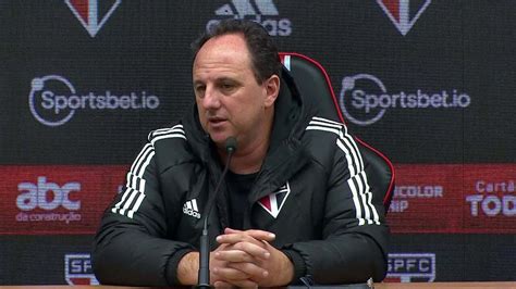 Vídeo Confira a coletiva de Rogério Ceni após goleada do São Paulo