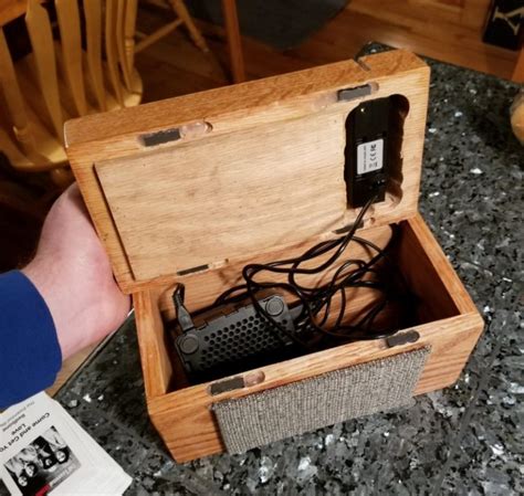 Handmade Raspberry Pi Jukebox Controlled By Swipeable Song Cards Open Electronics Open