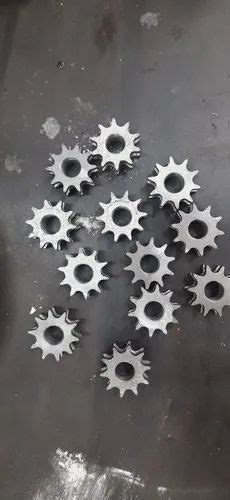 Mild Steel Machined Industrial Chain Sprocket at ₹ 120/piece in Bhiwadi ...