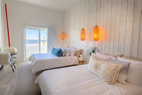 ROOMS — The Surfside Hotel