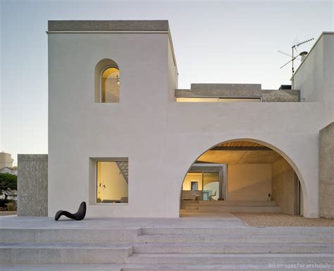 Alien House / Noname 29 | ArchDaily