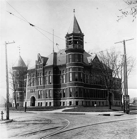 Eau Claire School History » Eau Claire, Wisconsin audio guide app