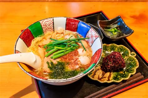 6000杯食べたマニアがオススメ！自由が丘の大人気ラーメン9選 Vacanラーメン特集