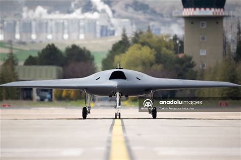 Turkish Combat Drone Anka Gets On Runway For St Time Anadolu Ajans