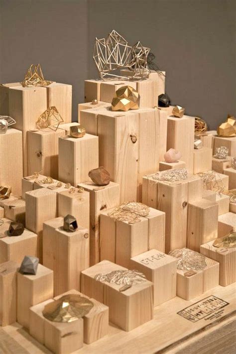 Creative Ways To Display Jewelry For Sale In Display Design