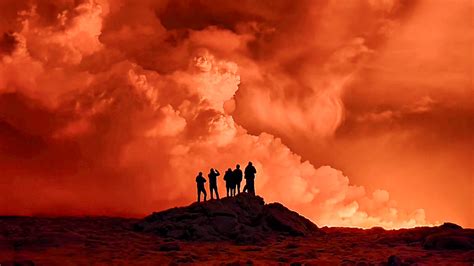 Photos From Iceland’s Volcanic Eruption: A Show of Lava and Smoke - The ...