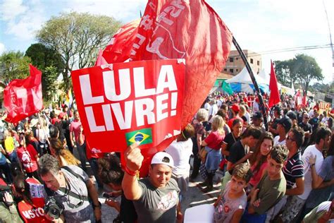 Para Os Acusadores De Lula Tudo Para A Defesa Nada Crítica Leitor